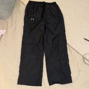 UA Black Pull On Lined Athletic Pants medium